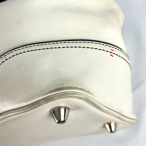 Coach Hamptons Classic Black and White Leather Hand Bag M3Q-9605 Zip Closure - Picture 9 of 16